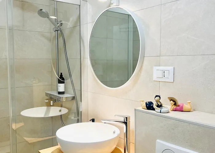 Almond 2 - Free Parking * Split